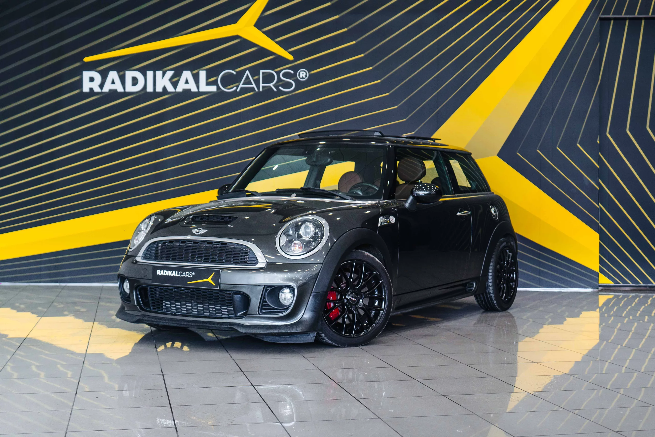 MINI JOHN COOPER WORKS