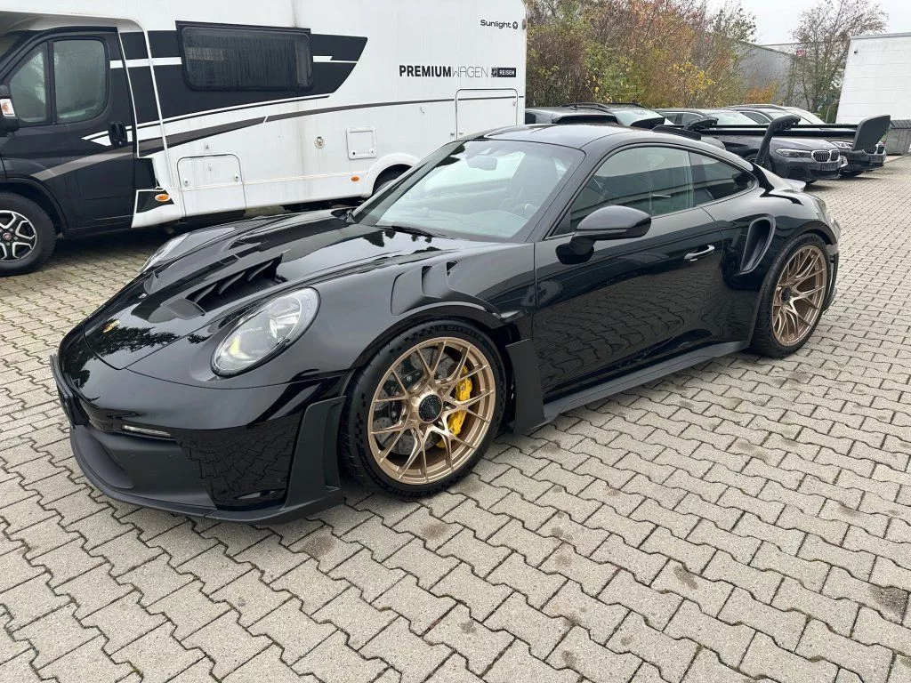 PORSCHE GT3 RS